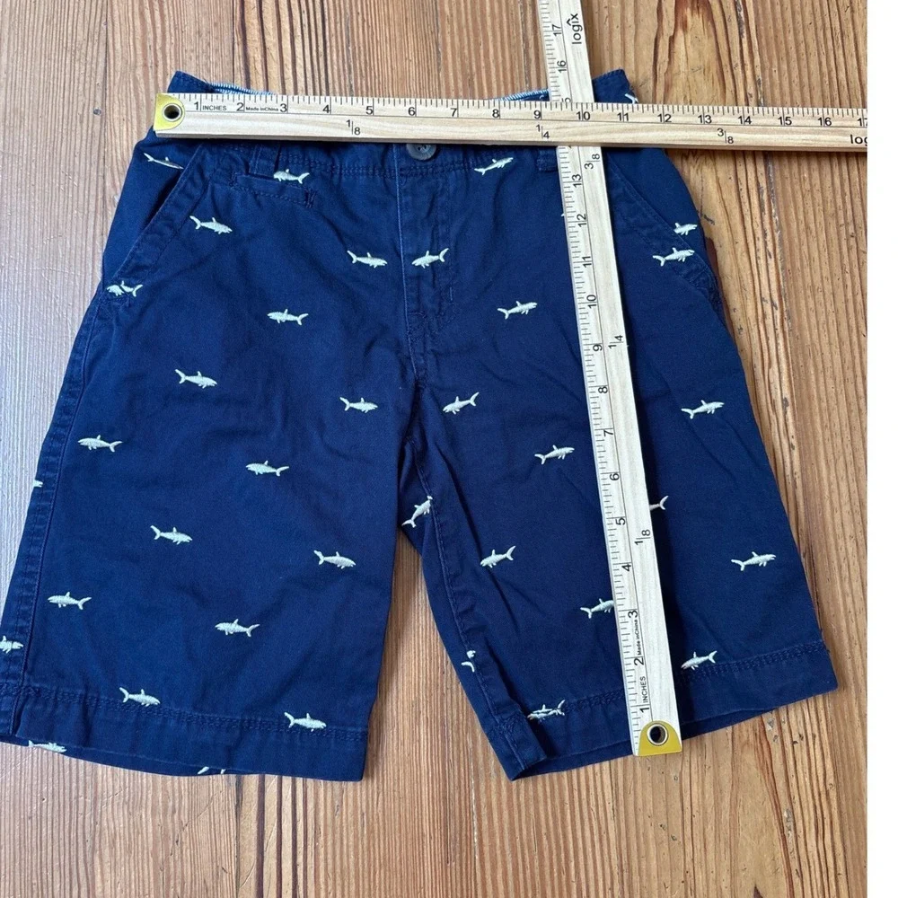 The Children's Place Chino Shorts Boys Navy Blue Shark Embroidered SIZE 7